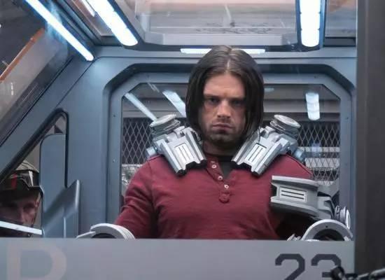 《黑豹》彩蛋:冬兵身世成谜?白狼竟是瓦坎达