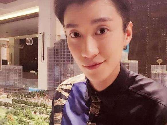 两个饰演电影《死亡游戏》《死亡邮件》后意外