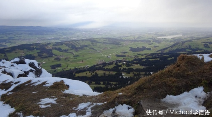 德语短新闻-巴伐利亚之雪