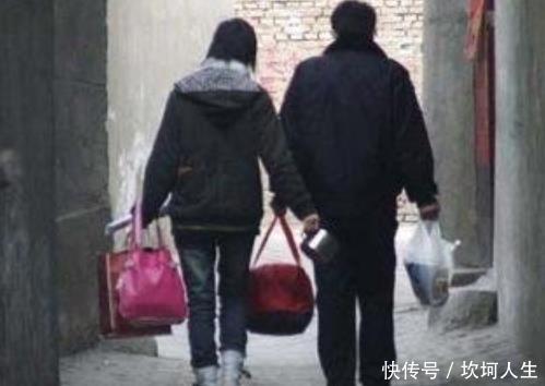 共同创业，老婆私藏15万，我父亲得癌症住院，她一毛钱都不想拿