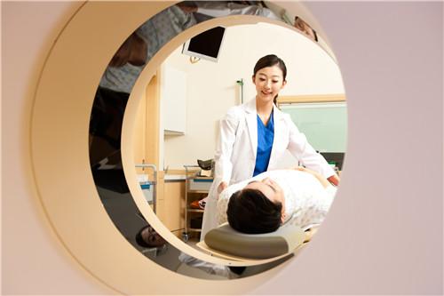 胸部CT的辐射量有多大?相当于从广州飞到北京