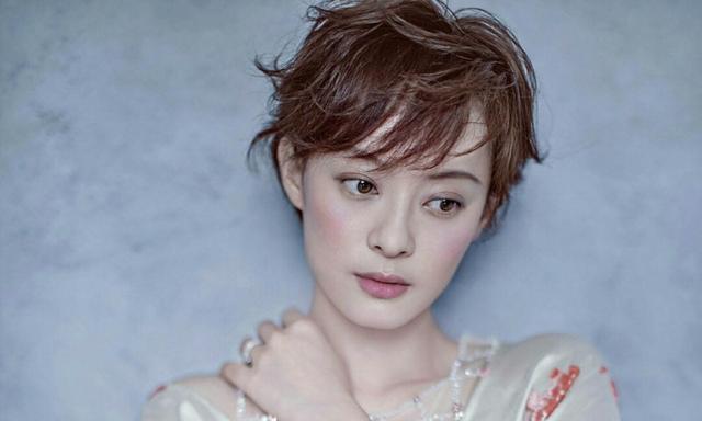 身为明星同样收养孩子,有人资助个白眼狼,有