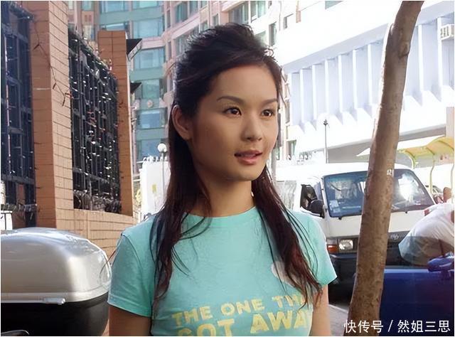 论《我和僵尸有个约会》演员现状，一个优雅老去，一个网红风浓重