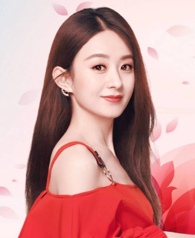 郑爽化身煎饼西施 鹿晗成为足球教练,明星都爱