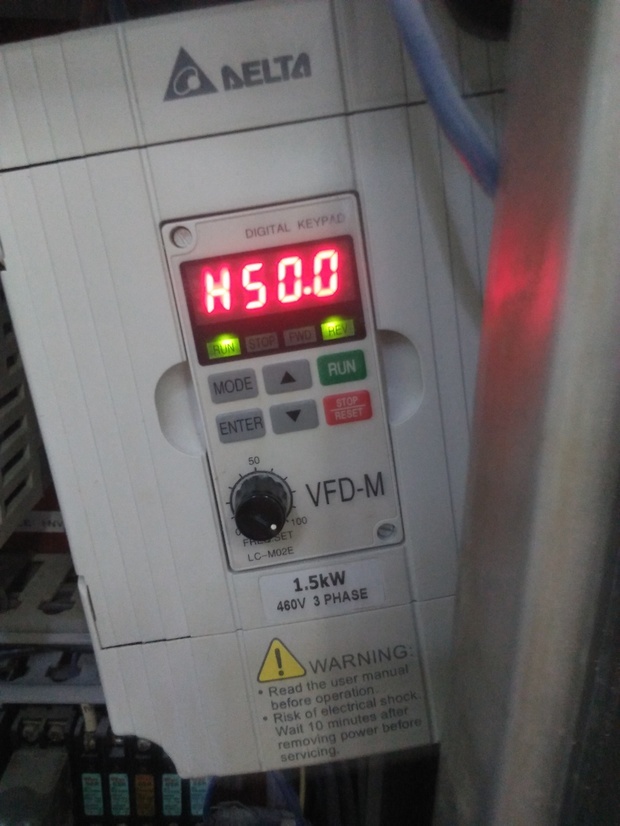 台达vfd-m变频器设置加速,原速度50,往上调完