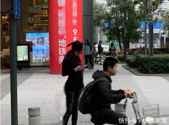 张馨予孕肚首曝光,怀孕已四五个月,可只胖肚子