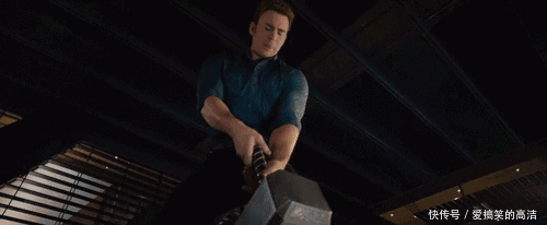 《复联4》:美队为何能拿雷神锤子?盾还碎了?原