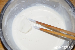 逢年过节百吃不厌的一道菜“红烧茄子”其实做法很简单!