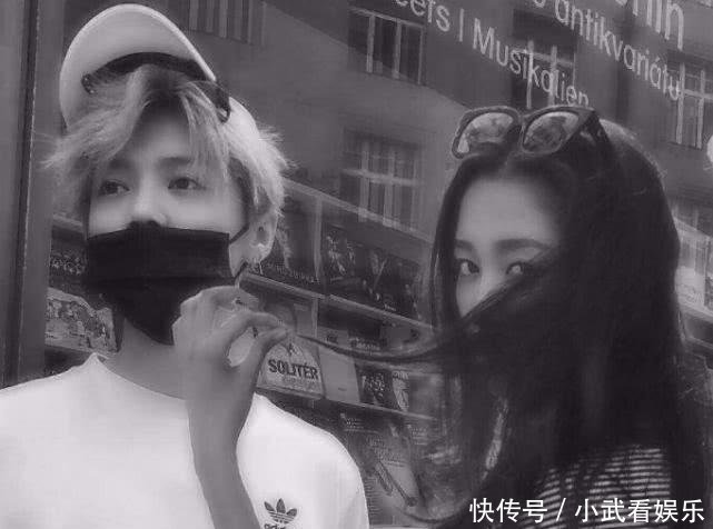 赵丽颖冯绍峰结婚照小腹平坦, 关晓彤满脸憧憬