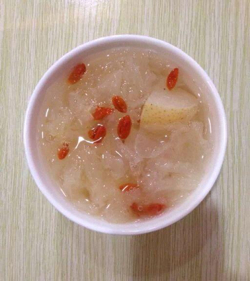 枸杞有十四大功效七种吃法四个禁忌,太实用了