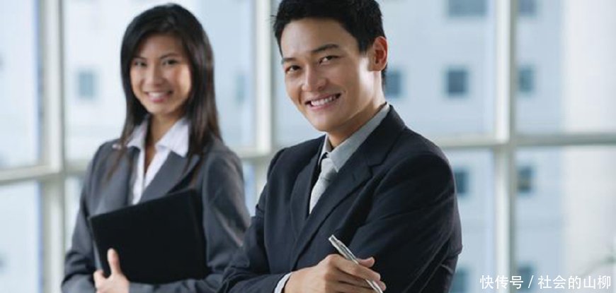 领导常带95后吃饭不买单,下属不愿买单提辞职