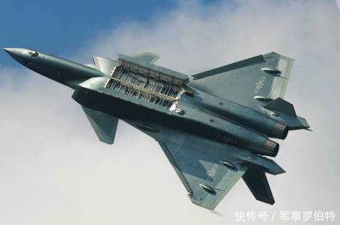 重磅战斗轰炸机或将面世,竟不是歼16炸弹卡车