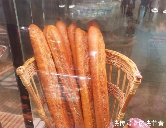 法棍又长又硬,为何能“征服世界”,这样做好吃到抛弃米饭! 九州手机娱乐官网网址