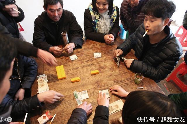 注意: 公安部开始打击农村赌博成风现象.农民: