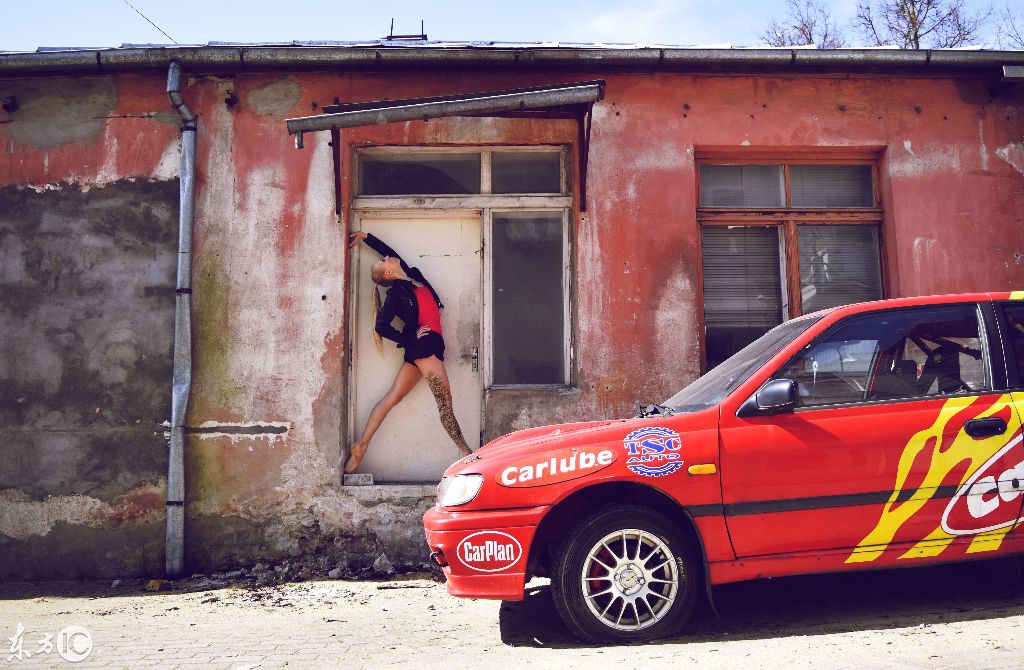 身段优美 痛苦并欢快 带你了解芭蕾舞演员最真