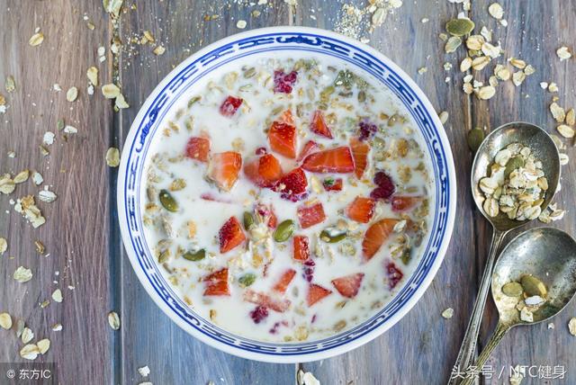 排毒 养颜 瘦身粥 喝出健康