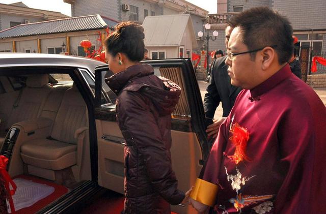 女演员车晓的婚姻 与山西首富离婚后 当年的小