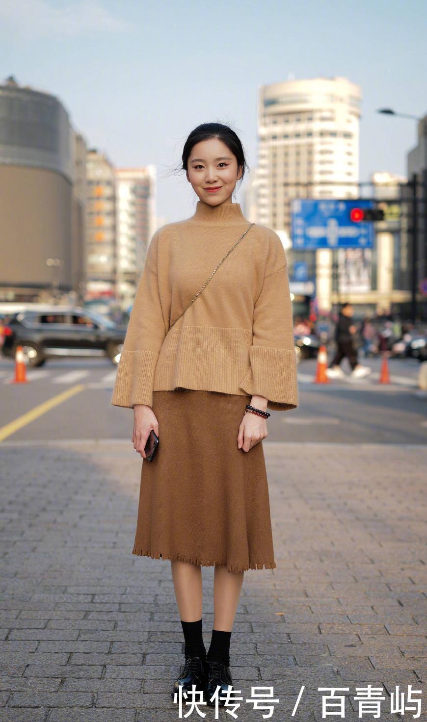 街拍:太古里的街头个个是蕾丝,让人眼花缭乱美女穿美女露胸图片
