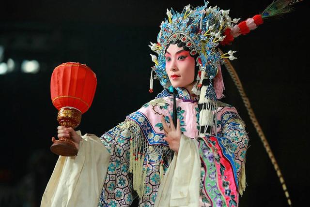 黄梅戏究竟起源于黄梅还是安庆?