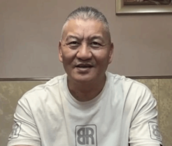 考王之间惺惺相惜？唐尚珺为梁实高考隔空加油