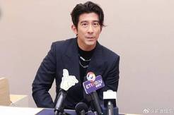 贾静雯修杰楷夏威夷度假遇海啸 被困2小时才叫车离开