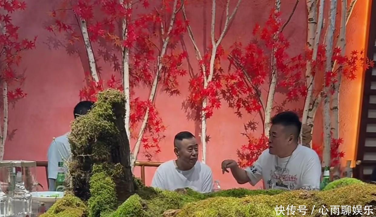 潘长江68岁生日宴，五粮液农家菜徒弟魏三放烟花，义气不输当年