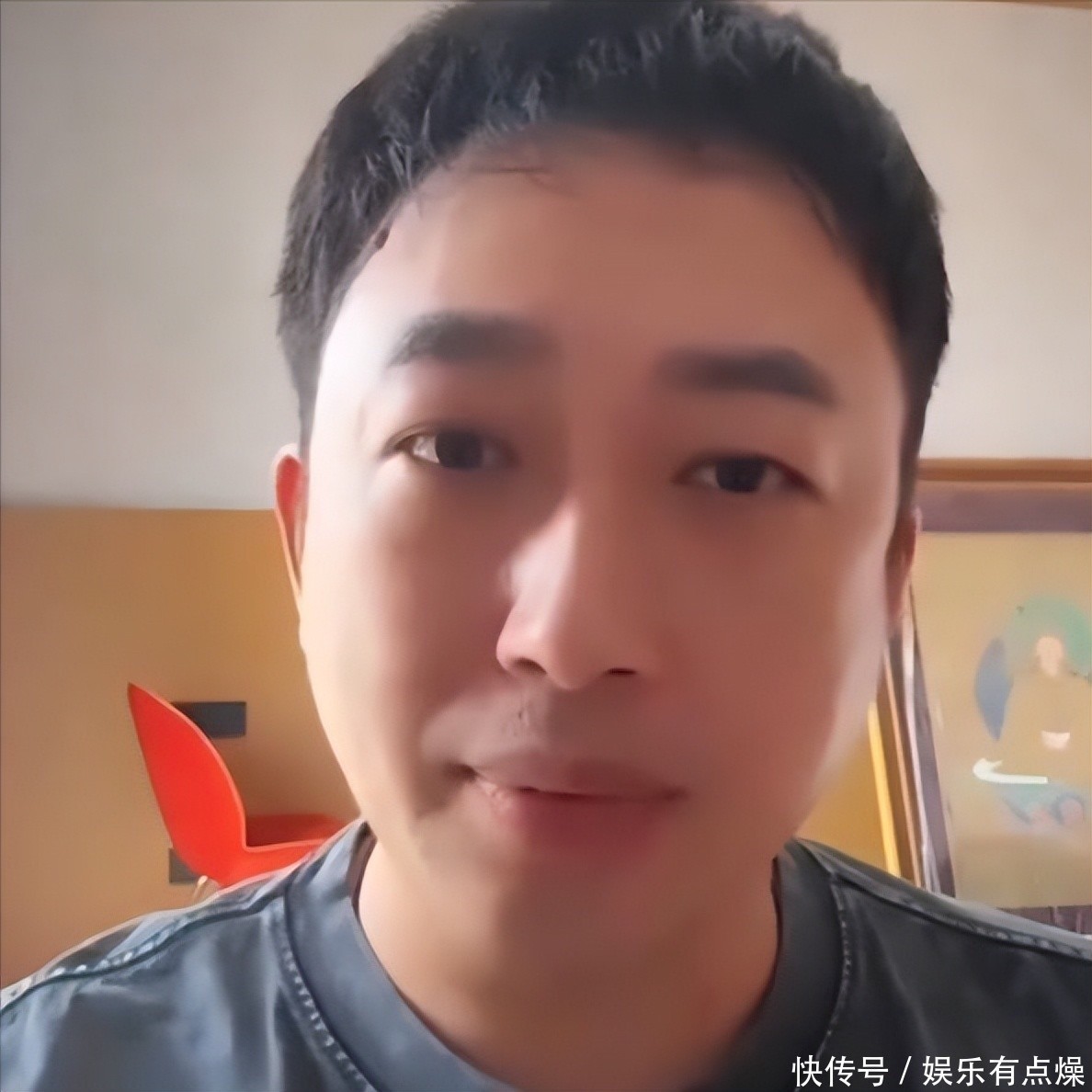 于正回应赵嘉敏被换角！向旗下艺人致歉，坦言自己也有无能为力时