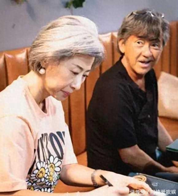 75歲林子祥在廣州定居！他和葉倩文在餐廳就餐時被捕捉到鏡頭！