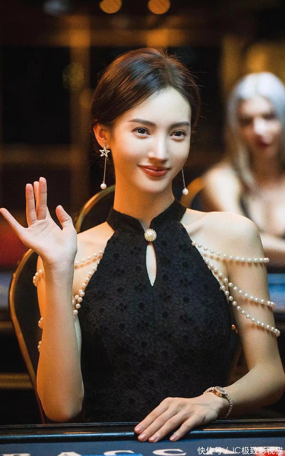 央视春晚第四次联排！22位大腕亮相，我却被一位41岁女星抓住眼球 - 360娱乐，你开心就好