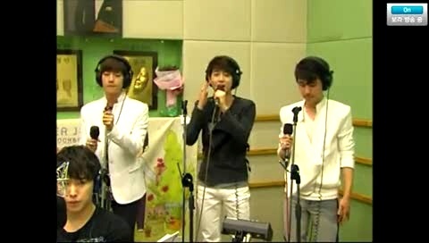 IU kiss&cry Angel Kiss The Radio 12/05/07-EXO-K