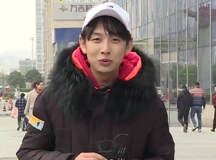 志在必得 奥克斯广场寻找“跳绳达人”