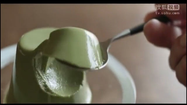 美&middot;食 软滑爽口的抹茶布丁也能自己做了，再也不用去蛋糕店买了