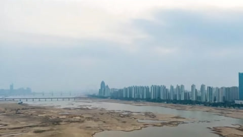 今日财经20210219