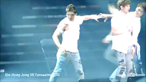 IU kiss&cry Kiss Kiss & 我是你的男人 香港粉丝见面会 饭拍版 12/05/12-金贤重