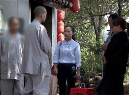 寻情记 名牌大学毕业生出家 心静了亲情在哪