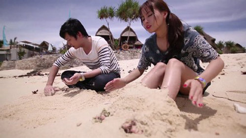 第七期：女嘉宾童心爆发用脚趾抛媚眼