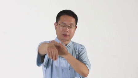 太极拳基本功 意守丹田，排除思想干扰—手法：勾手推掌