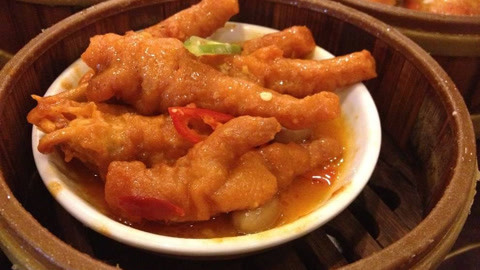 粤讲越好玩 老一辈广东人很享受的生活习惯 90后还有多少人喜欢?