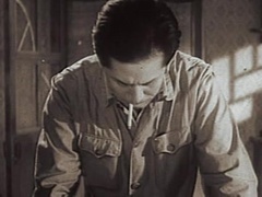 《谍战揭密》系列：牡丹花后的“万能台”