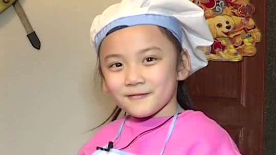 加油吧孩子 陈铭萱第一次为父母做饭