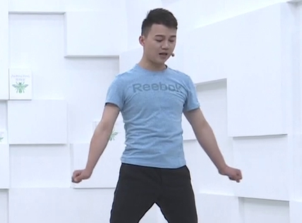 321动起来 简单几个动作让你成为完美衣架