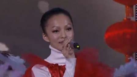 中央电视台春节联欢晚会 2007 张韶涵容祖儿《欢乐和谐·流行色》，是青春的样子