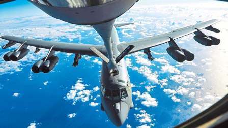 美军机舰现身台海，中美若起战事台湾最倒霉