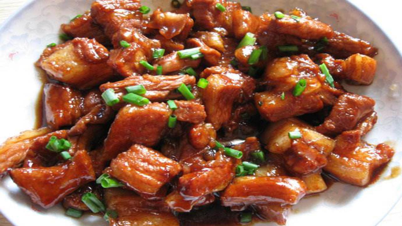 美&middot;食 大厨烧的红烧肉，不加大料却香软不油腻，三步教会你