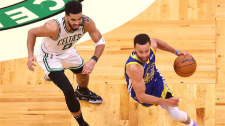 NBA热辣资讯 勇士夺得队史第7座总冠军 超公牛独占历史第3&仅次于湖人绿军