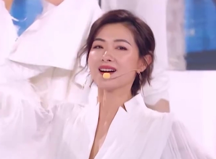 姐姐的花式大赏 姐姐们进入神奇宝贝的世界？