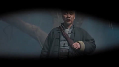 心宅猎人&middot;精选看点 大叔在坟地里捡了一个人？