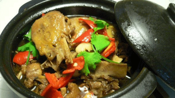 人气美食 “姜母”遇到鸭 滋补一级棒