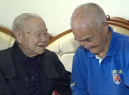 寻情记 九旬“小兵”向您报到