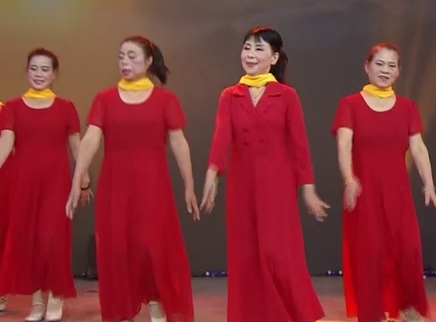 321动起来 广场舞《母亲是中华》